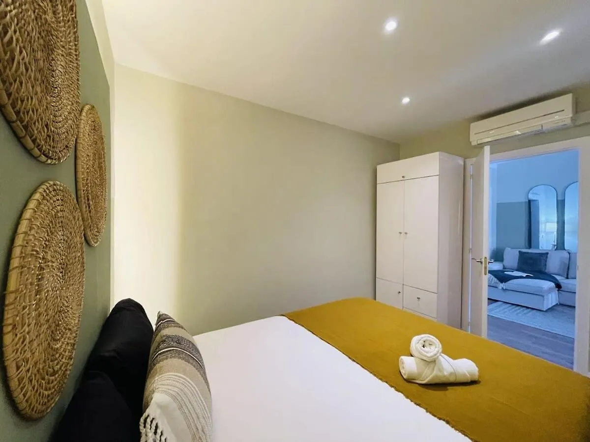 Apartamento Plaza Catalunya Recently Renovated 5Bd-4Bth Barcelona