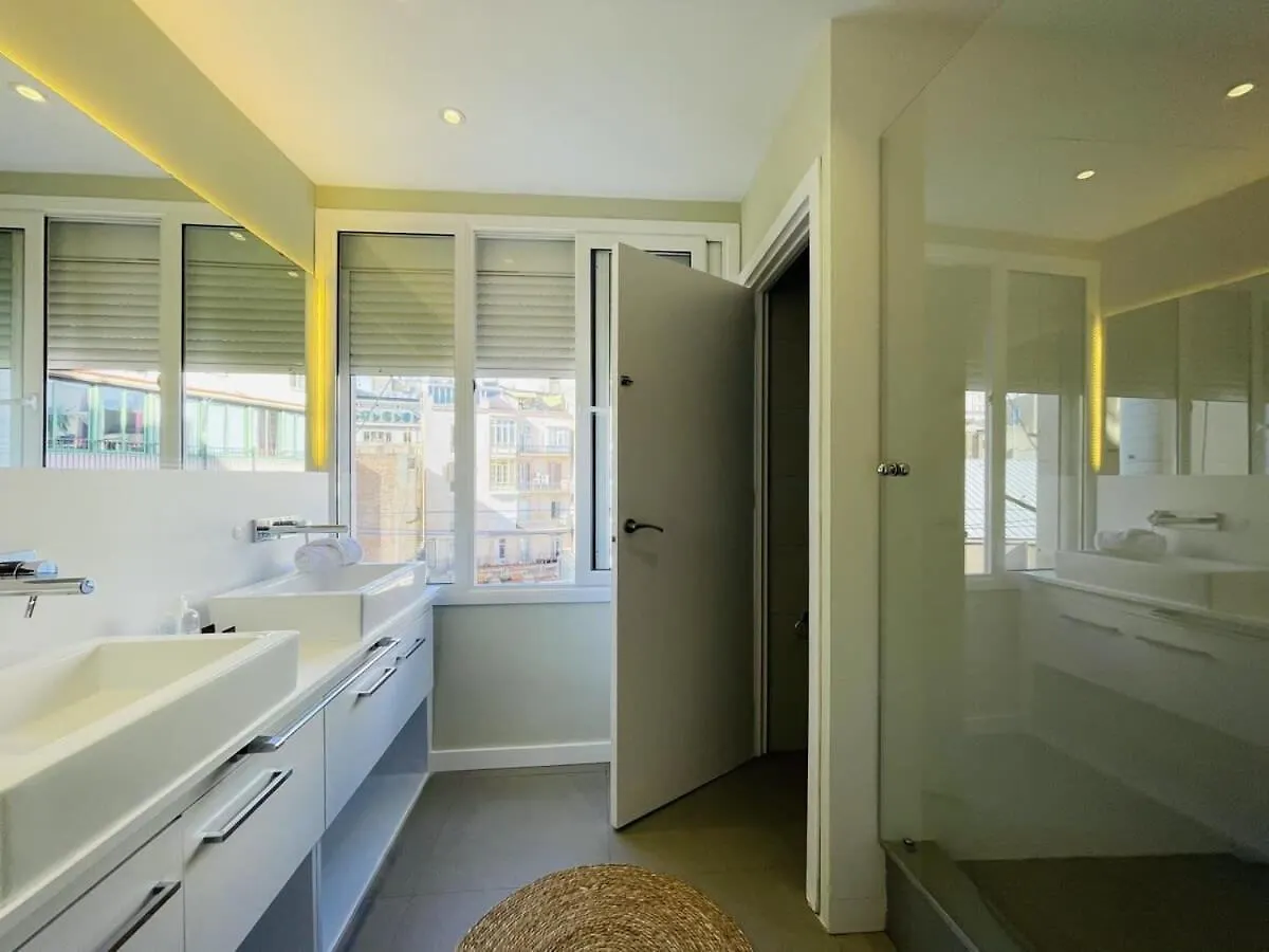 Apartamento Plaza Catalunya Recently Renovated 5Bd-4Bth Barcelona